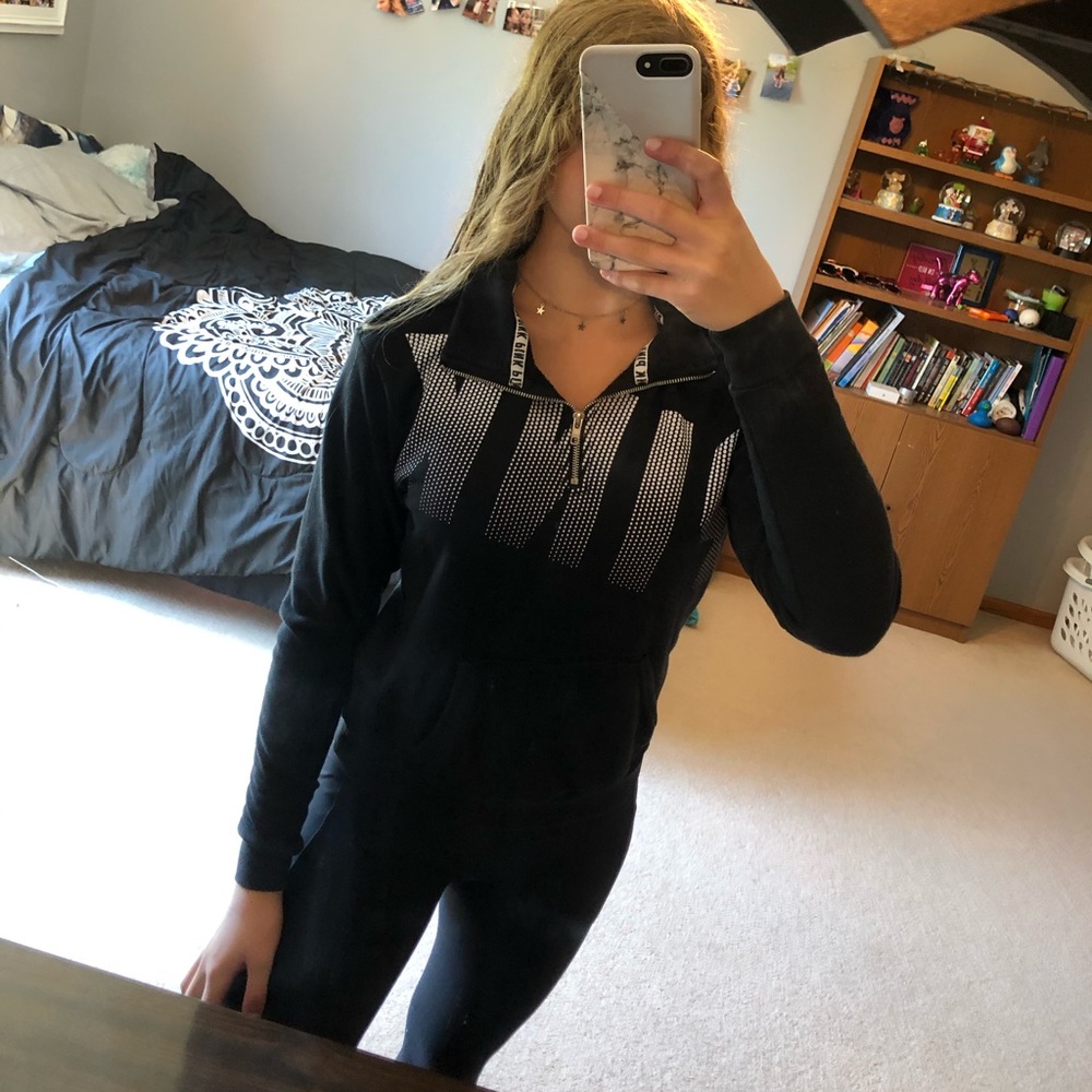 PINK Victoria’s Secret quarter zip sweatshirt